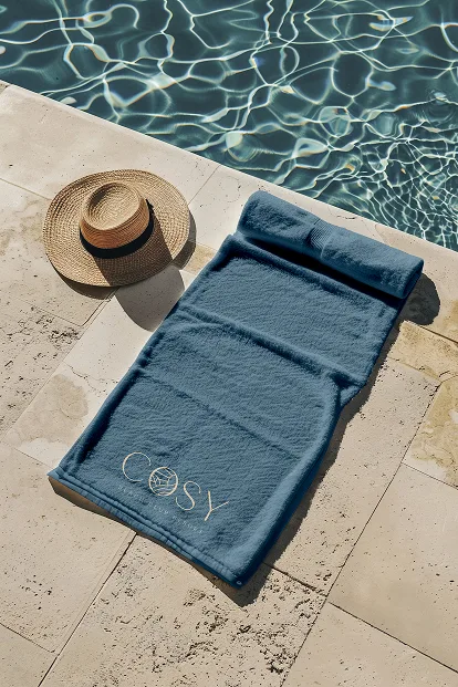 Pool Towel · Blue